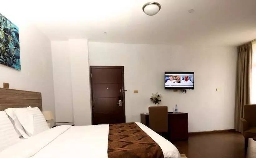 Black Horse Hotel Apartment