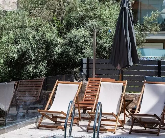 Bluemoments Naum Nikiana