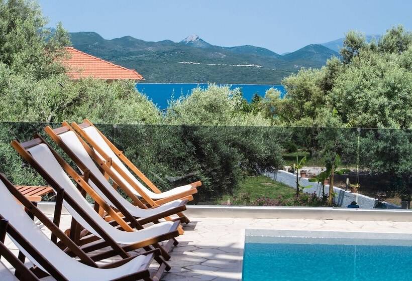 Bluemoments Naum Nikiana