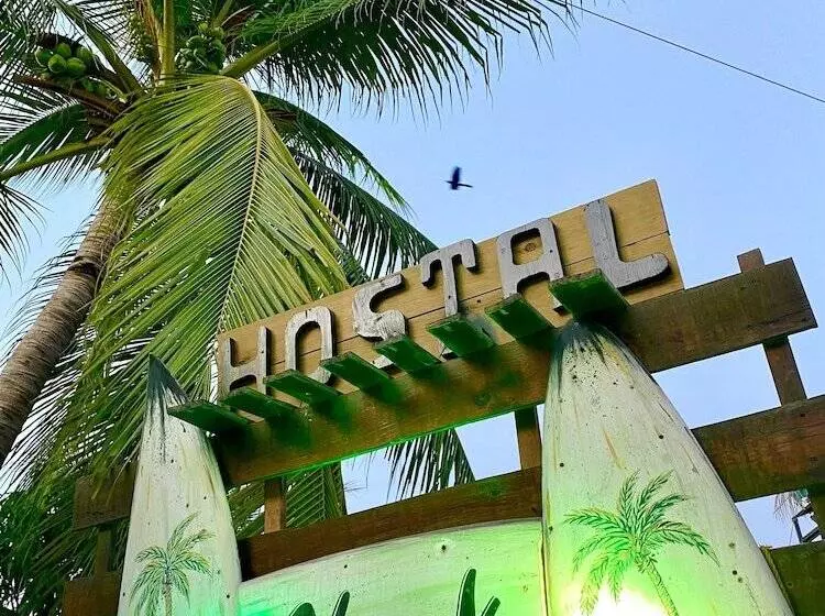 Hostal Chaak Hostel