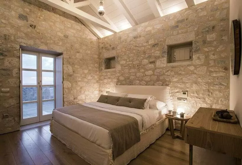 ホテル Bassa Maina Villas & Suites