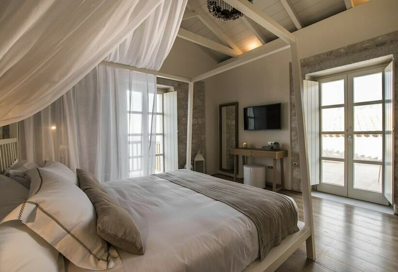 בית מלון כפרי Bassa Maina Villas & Suites