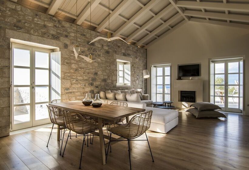 בית מלון כפרי Bassa Maina Villas & Suites