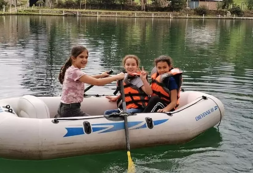 هتل Fundo El Chocho