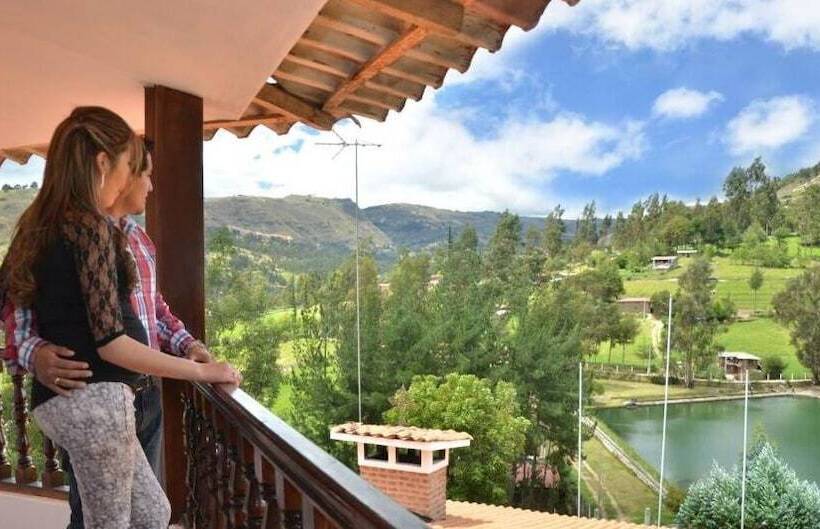 هتل Fundo El Chocho