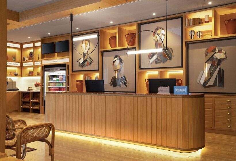 هتل Hilton Garden Inn Evora