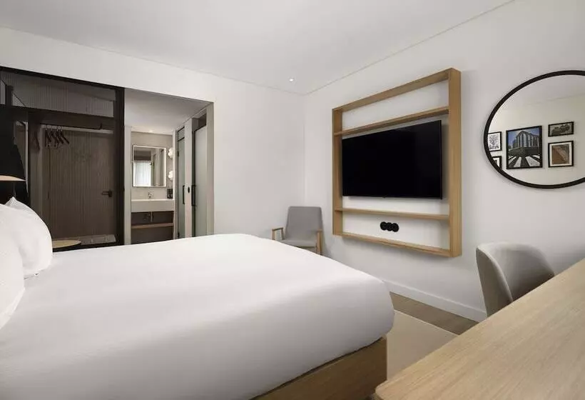 هتل Hilton Garden Inn Evora