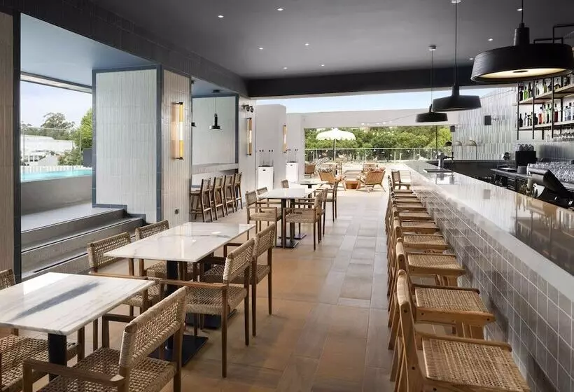 هتل Hilton Garden Inn Evora