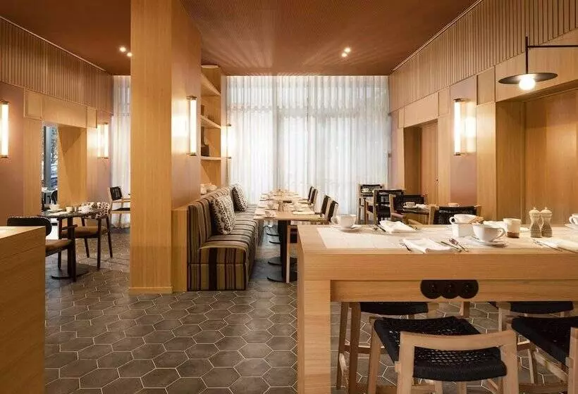 هتل Hilton Garden Inn Evora