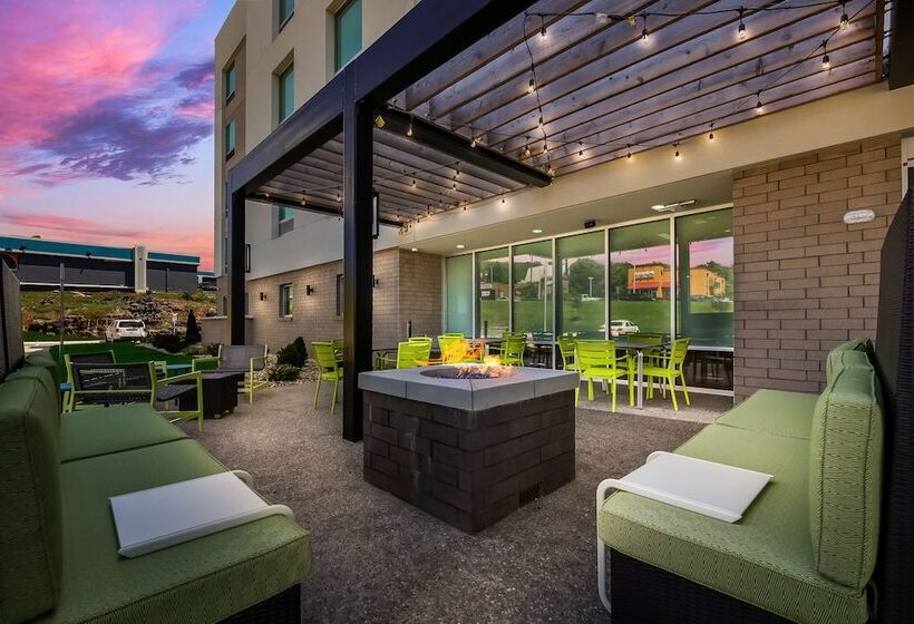 فندق Home2 Suites By Hilton Cookeville