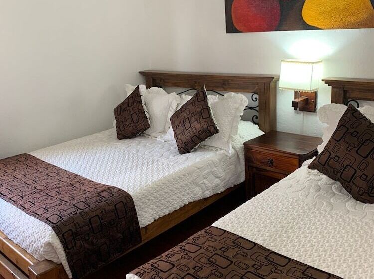 בית מלון כפרי Sol De La Villa