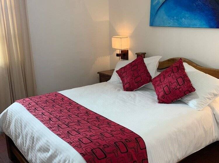 בית מלון כפרי Sol De La Villa