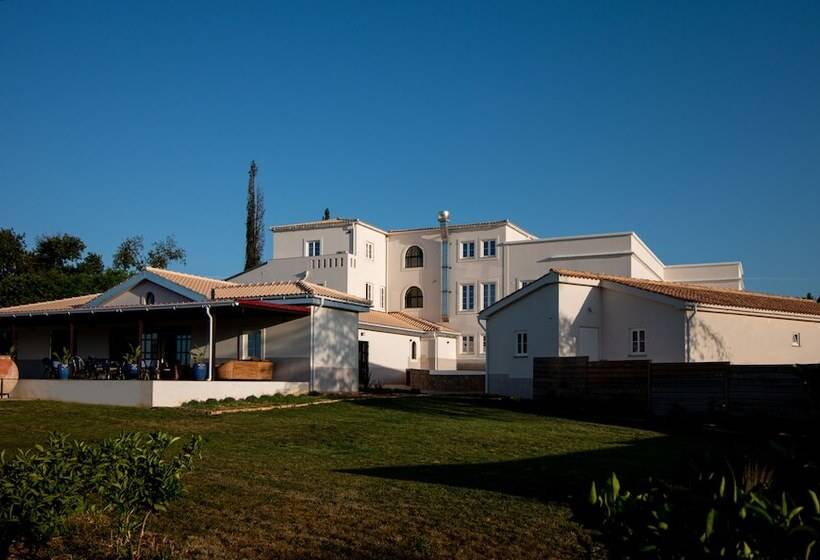 هتل Solar Alvura Health