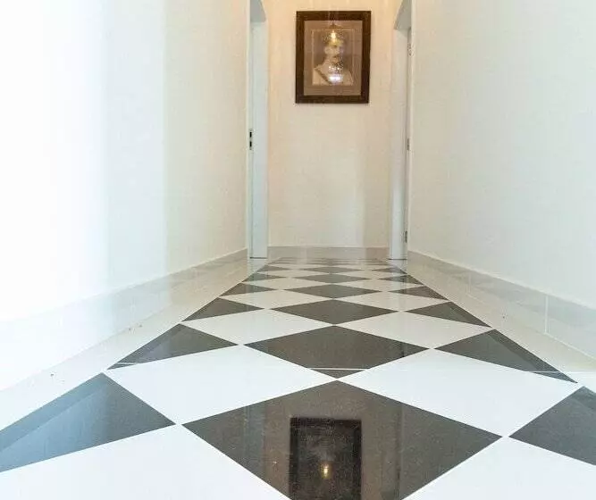 ホテル Solar Alvura Health