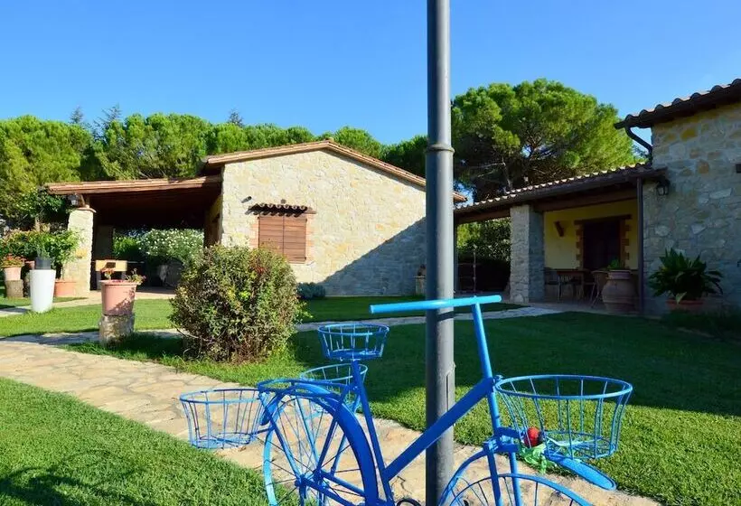 Inviting Cottage In Marsciano With Private Terrace