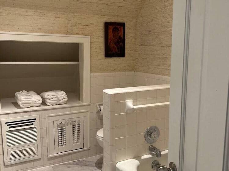 La Pension Nacogdoches