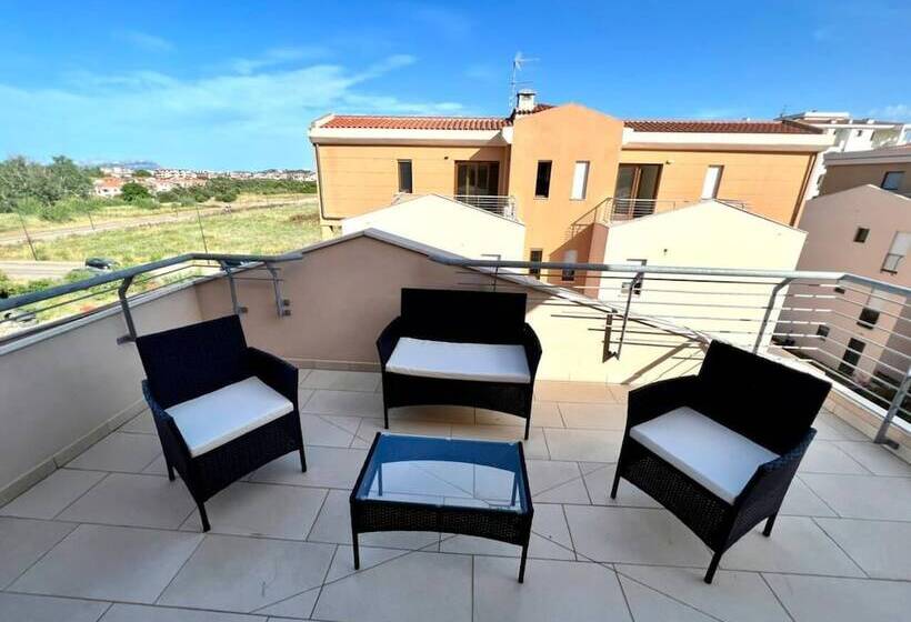 Modern Renovated Apartment In Olbia With