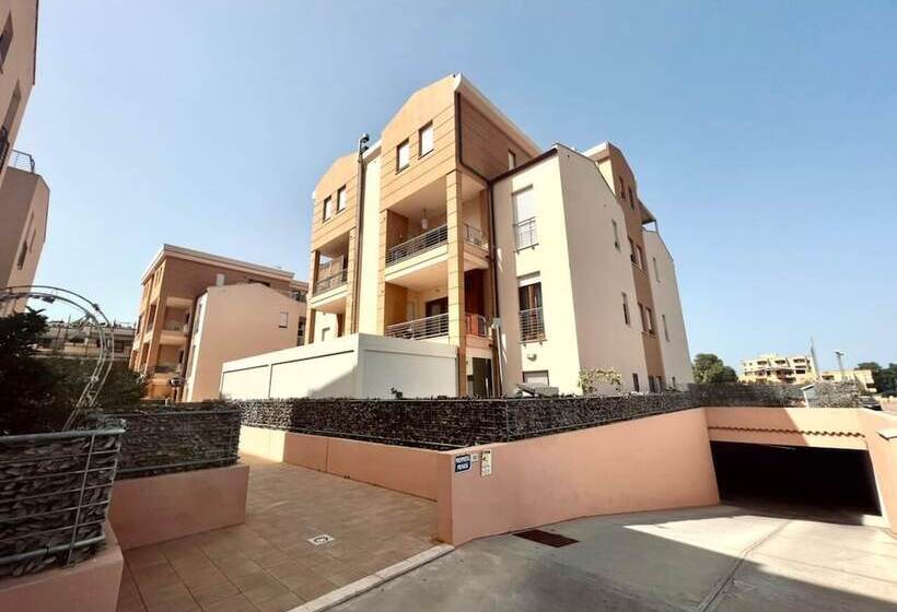 Modern Renovated Apartment In Olbia With