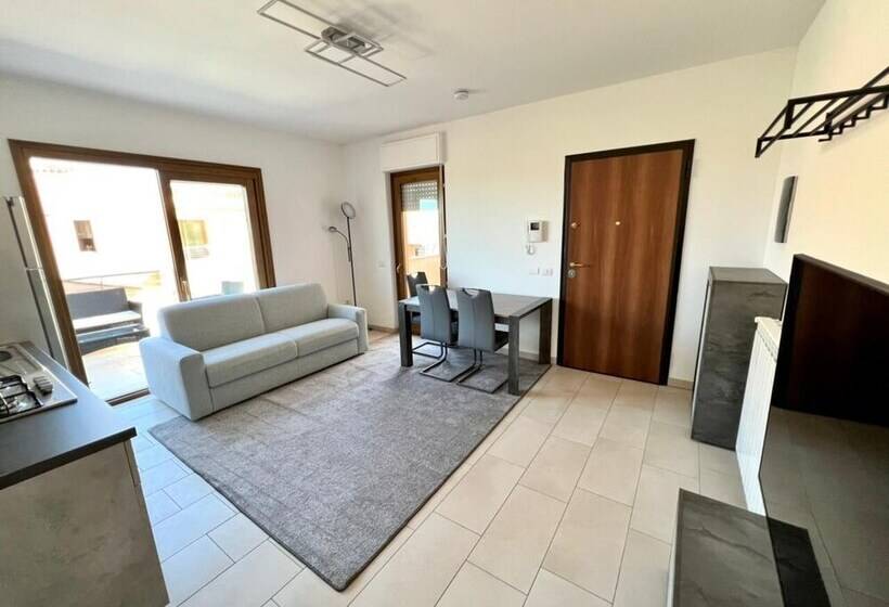 Modern Renovated Apartment In Olbia With