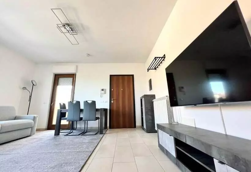 Modern Renovated Apartment In Olbia With