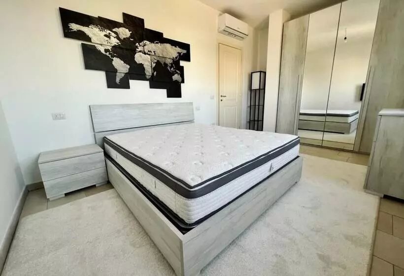 Modern Renovated Apartment In Olbia With