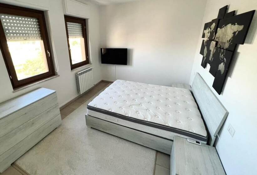 Modern Renovated Apartment In Olbia With