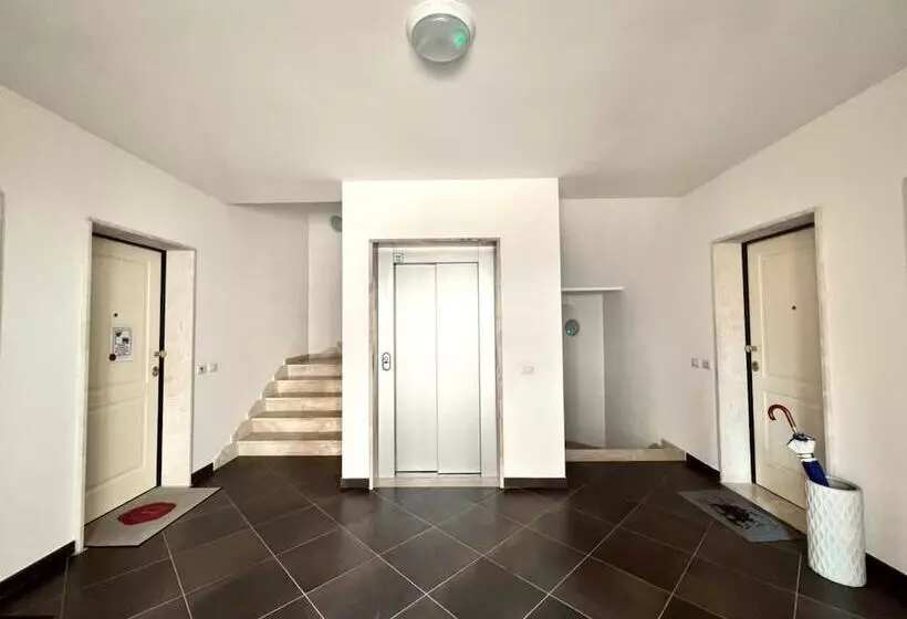Modern Renovated Apartment In Olbia With