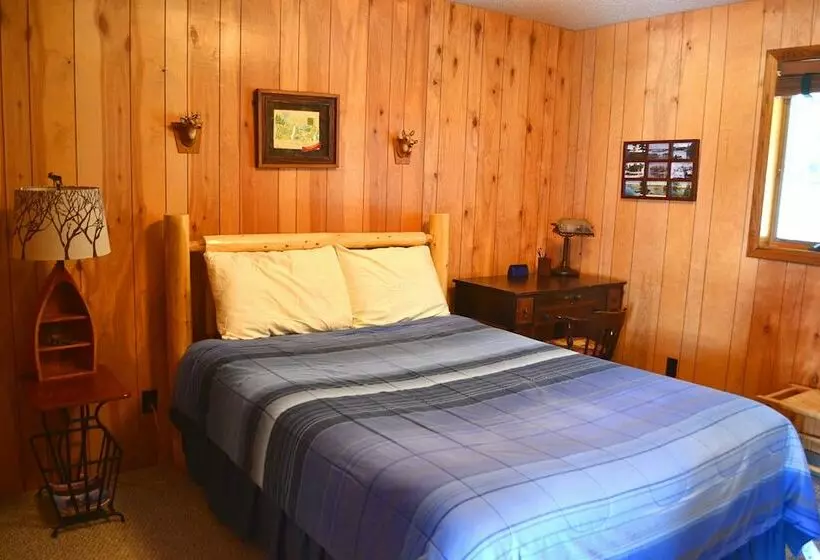 Nitschke S Northern Resort   Cabin #7