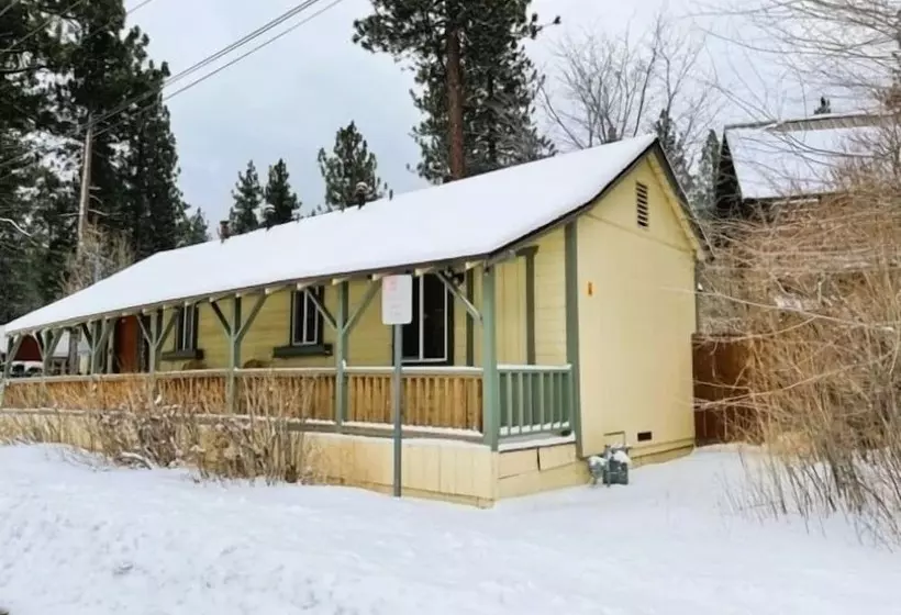 Parkside Cottage