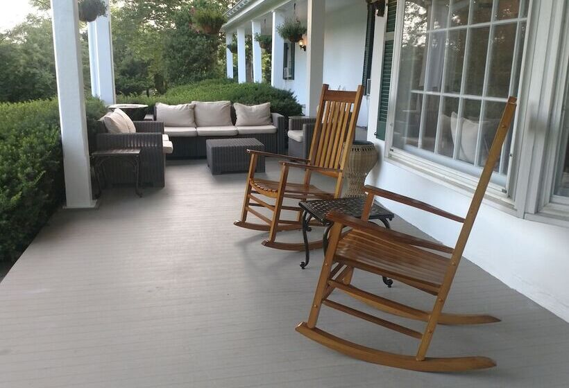 بنسيون Briar Patch Bed & Breakfast Inn