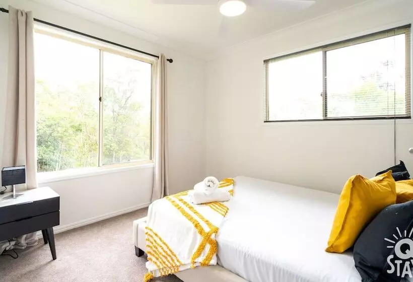 Majatalo Parkwood Cottage   Q Stay