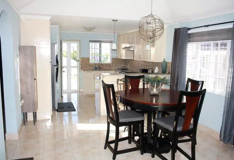 پانسیون Soleil De La Palms