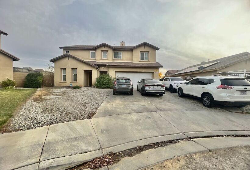 بنسيون Mirage Residential Rental