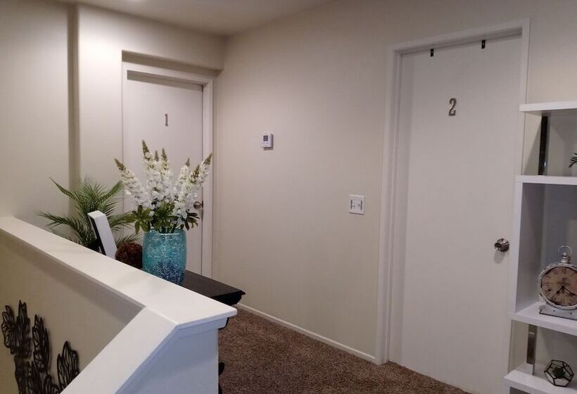 بنسيون Mirage Residential Rental