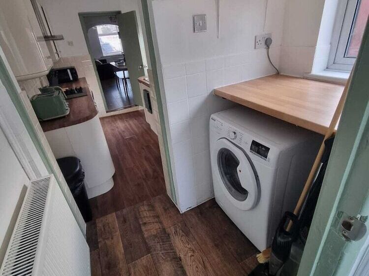 Stylishly Designed House Dartford