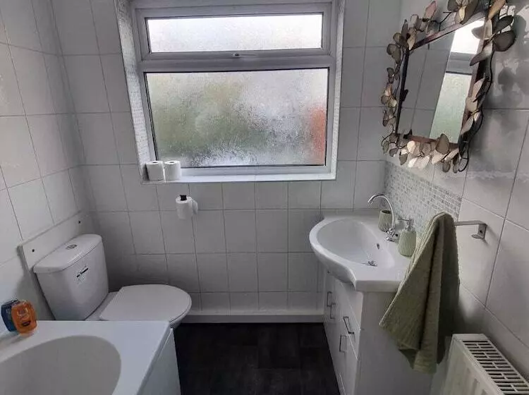 Stylishly Designed House Dartford