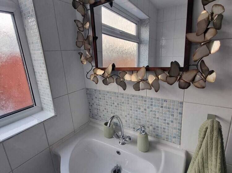 Stylishly Designed House Dartford