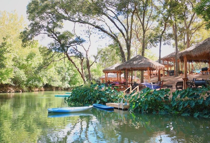 7 Son S Rio Cibolo Birdhouse Cabin