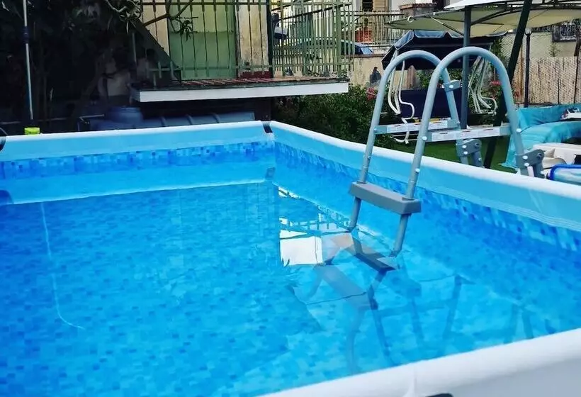 ベッドアンドブレックファースト Althea Etna Garden