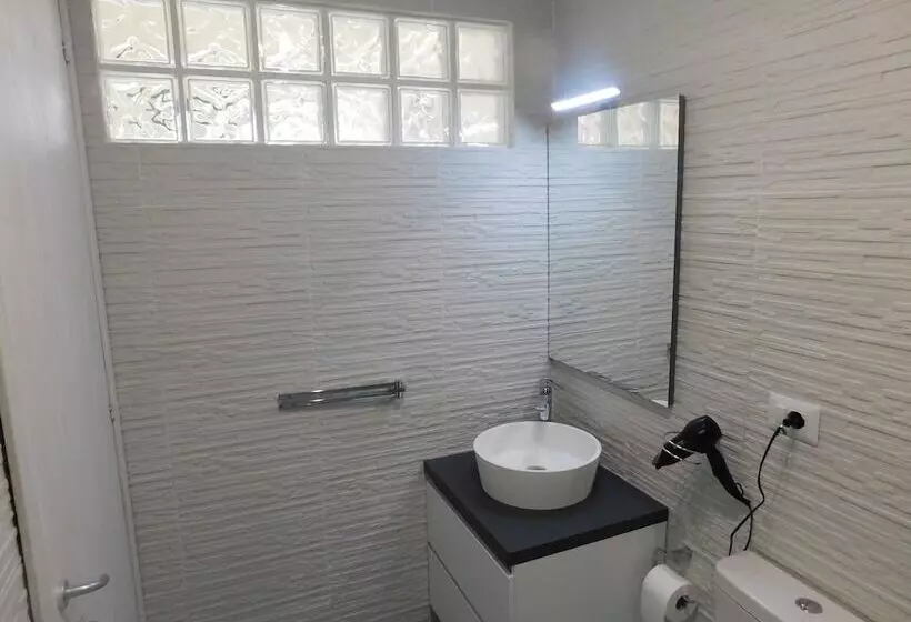 ベッドアンドブレックファースト Althea Etna Garden