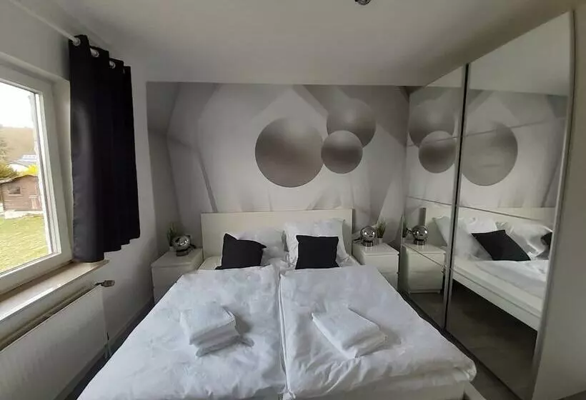 Aamiaismajoitus (B&B) D&b Staycation Resort