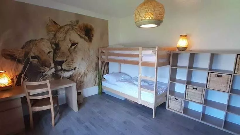 Aamiaismajoitus (B&B) D&b Staycation Resort