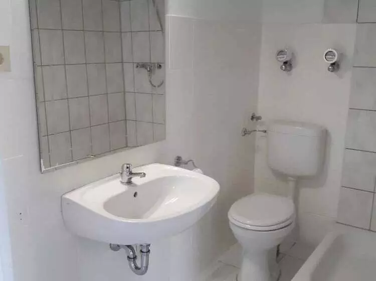 Aamiaismajoitus (B&B) D&b Staycation Resort