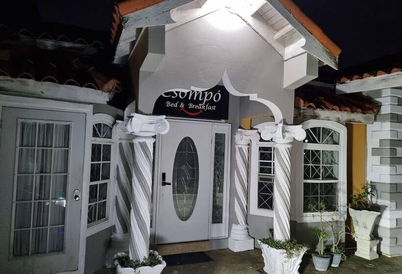 تختخواب و صبحانه Leisure Duplex At Csompo Silver Manor