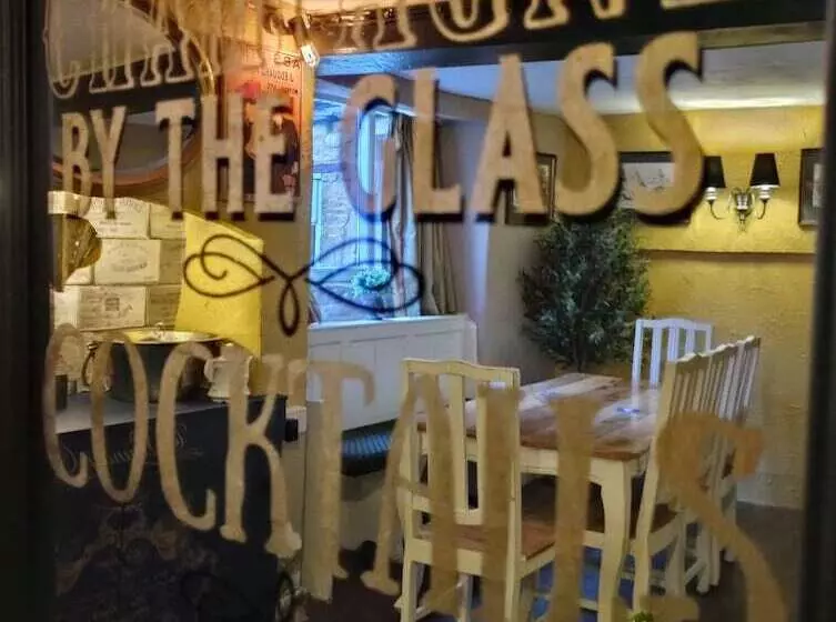 ベッドアンドブレックファースト The Cross Keys Inn