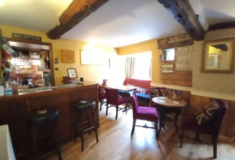 ベッドアンドブレックファースト The Cross Keys Inn