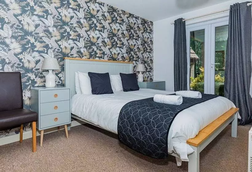 Hotelli Over The Horizon Lodges