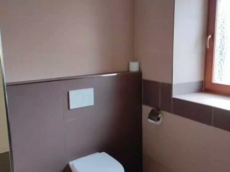 Hotelli Penzion Kovářov