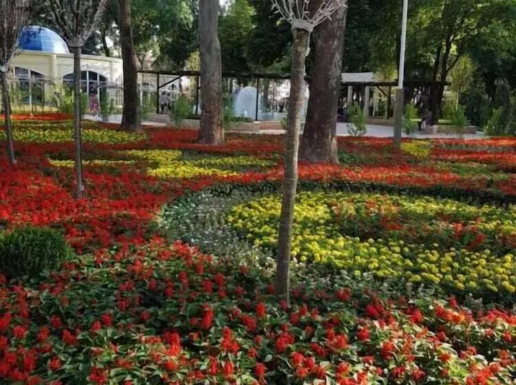هتل Vatan Dushanbe