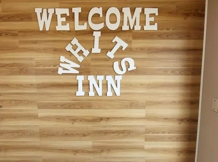 Hotelli Whits Inn